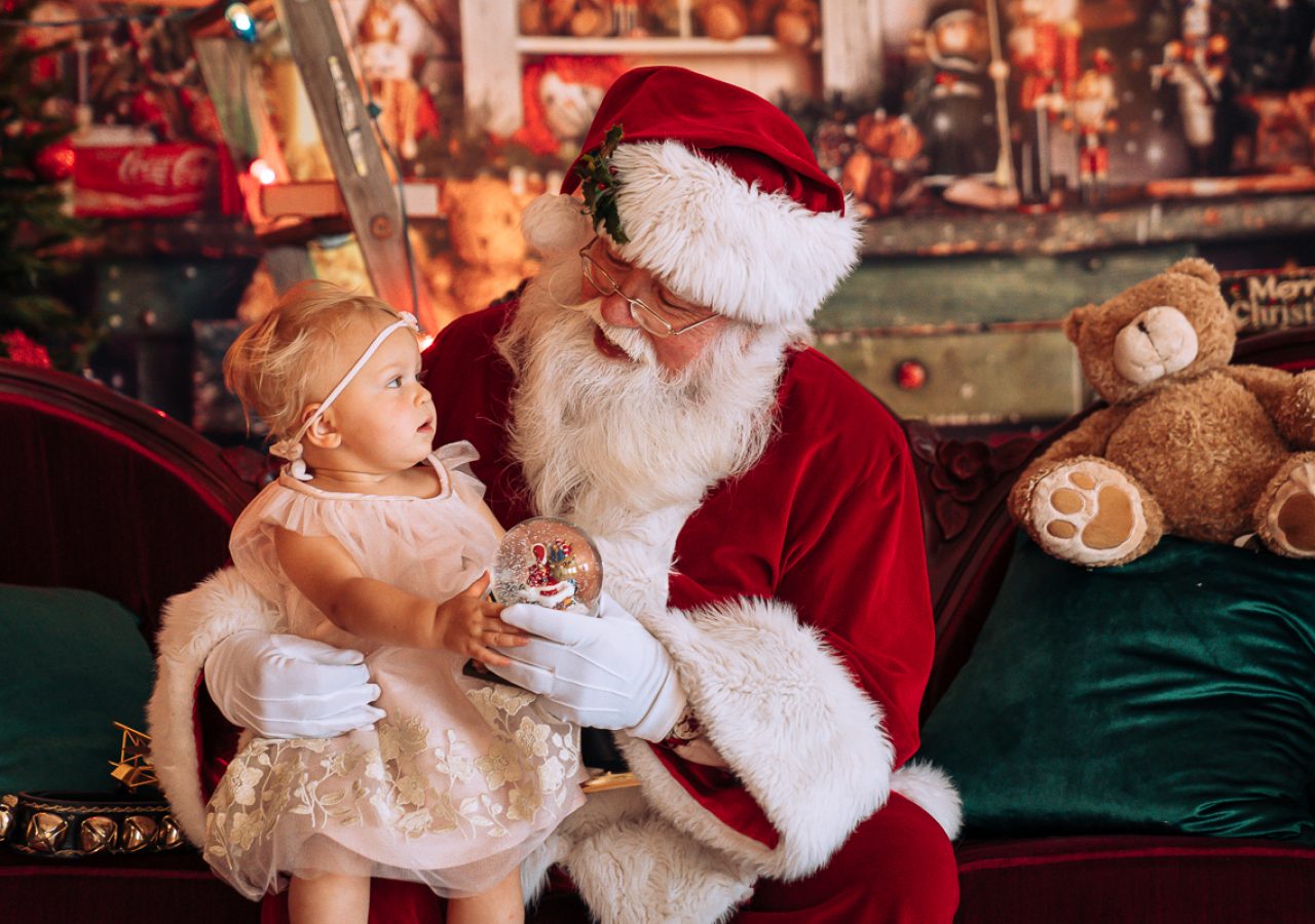 Santa photography at My Santa Experience by Gary Evans Photography