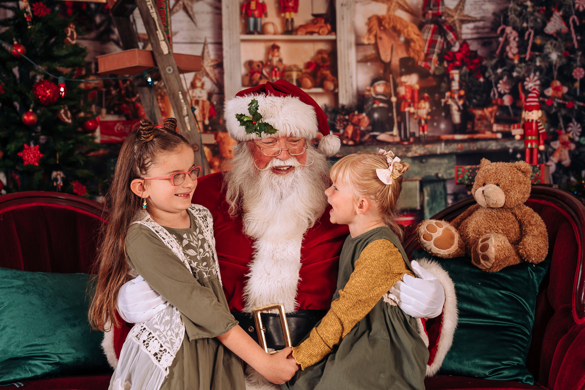 Santa photography at My Santa Experience by Gary Evans Photography