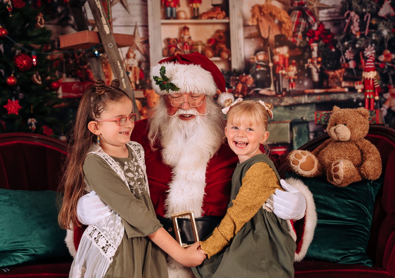 Santa photography at My Santa Experience by Gary Evans Photography