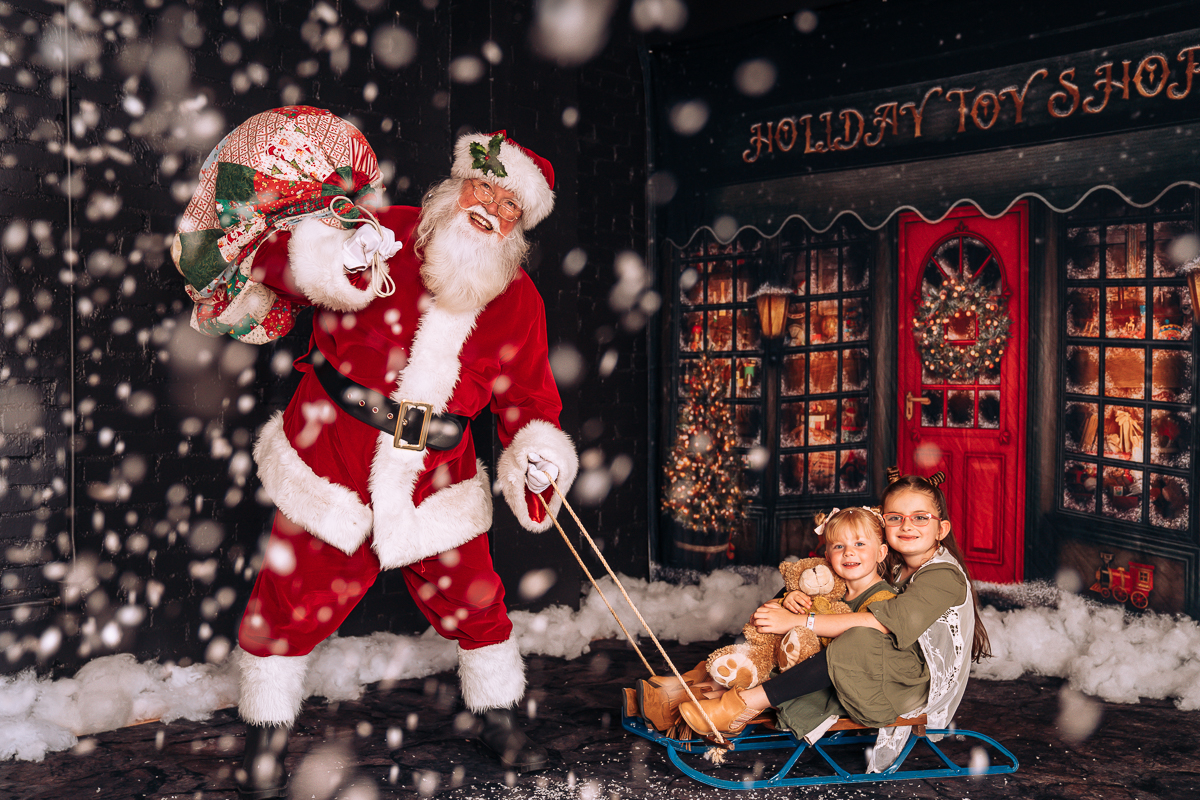 Santa photography at My Santa Experience by Gary Evans Photography