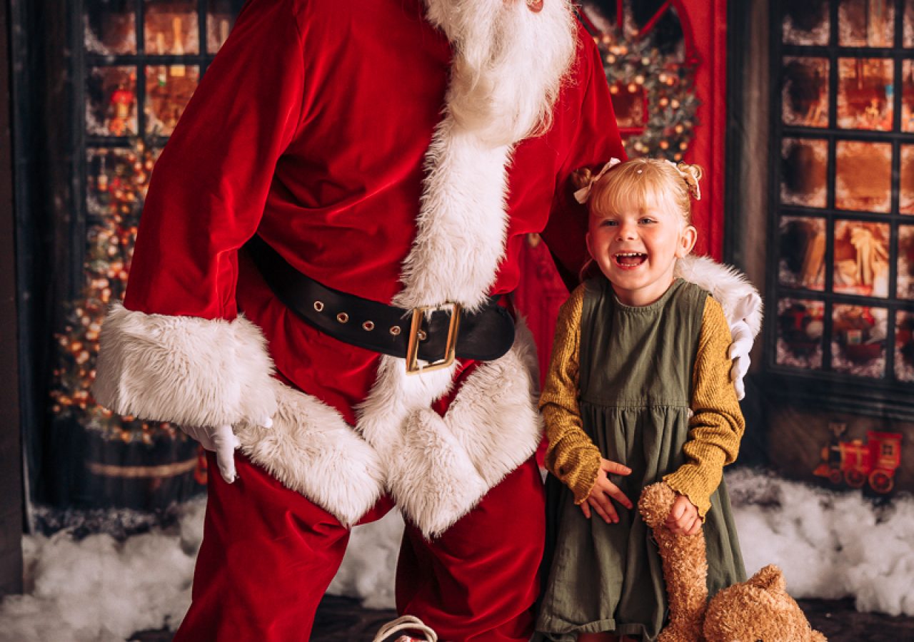 Santa photography at My Santa Experience by Gary Evans Photography