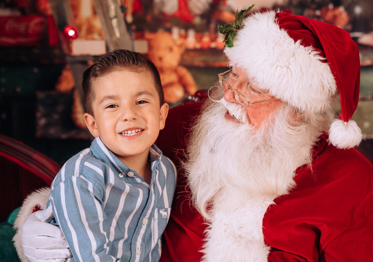 Santa photography at My Santa Experience by Gary Evans Photography